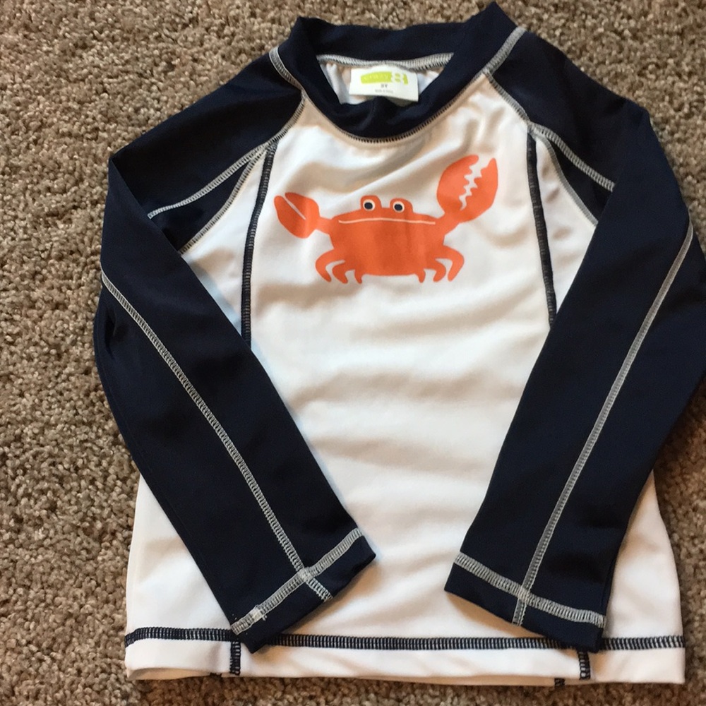 Long sleeve rash guard